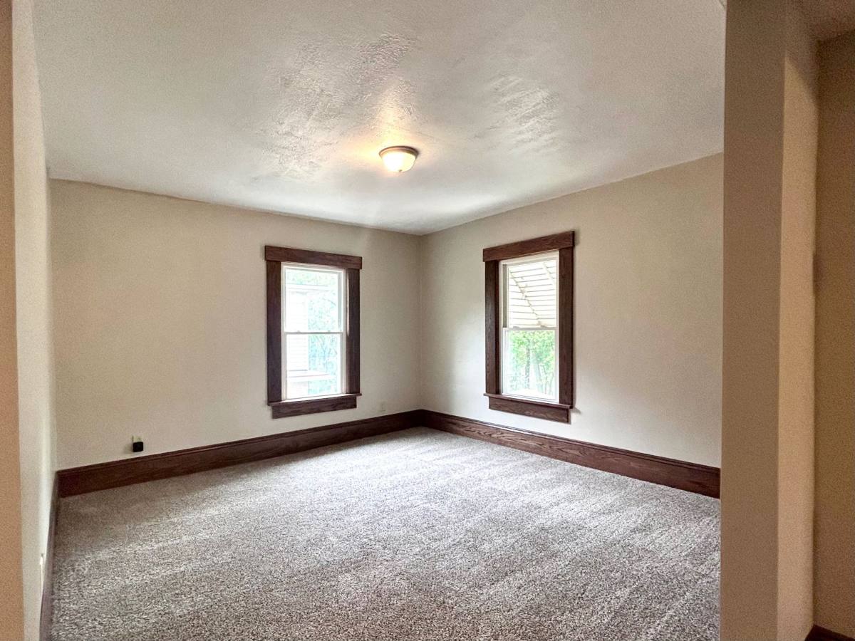 Apartment for rent at 199 Beck Ave #2, Akron, OH 44302