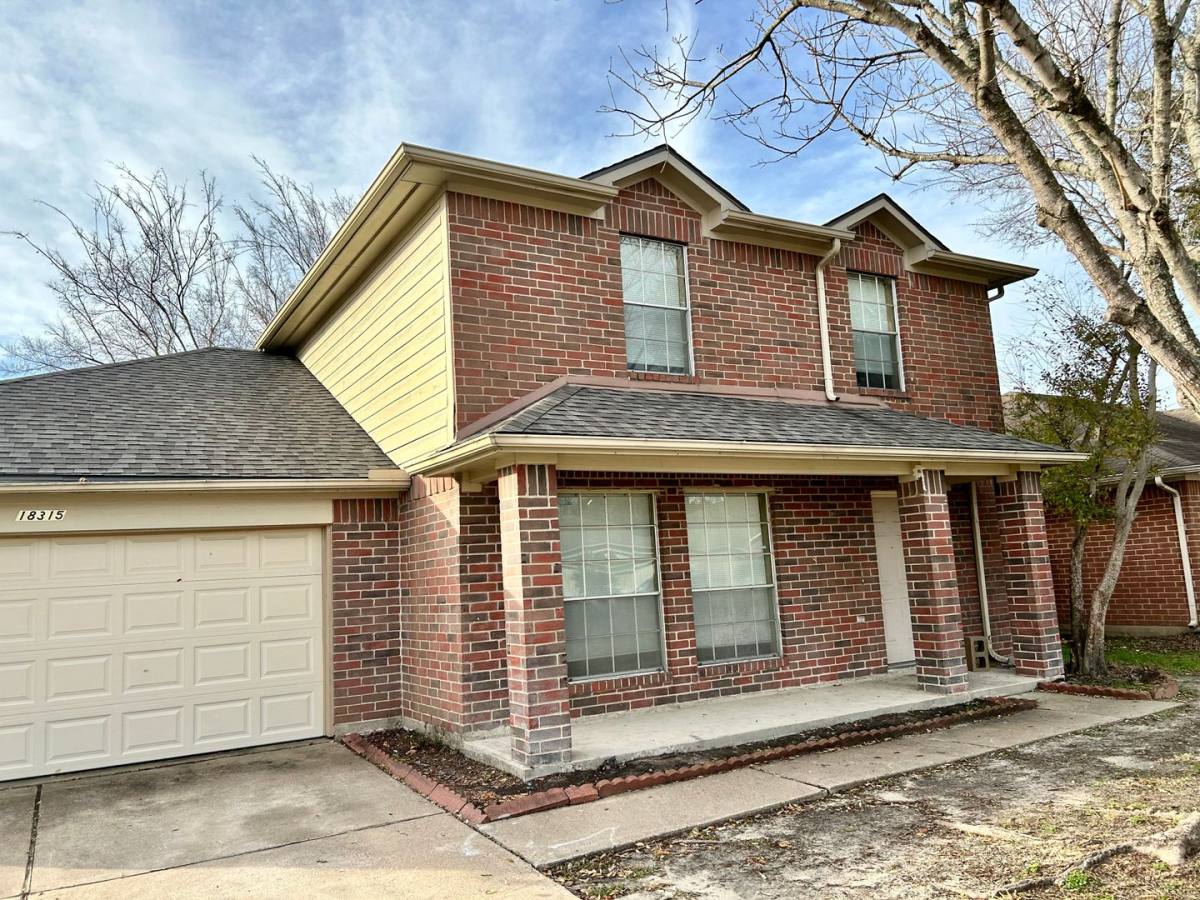 House for rent at 18315 Willow Moss Dr, Katy, TX 77449