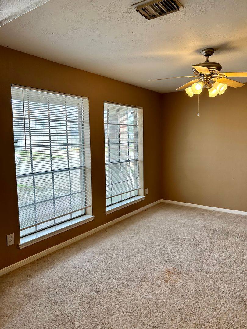 House for rent at 18315 Willow Moss Dr, Katy, TX 77449
