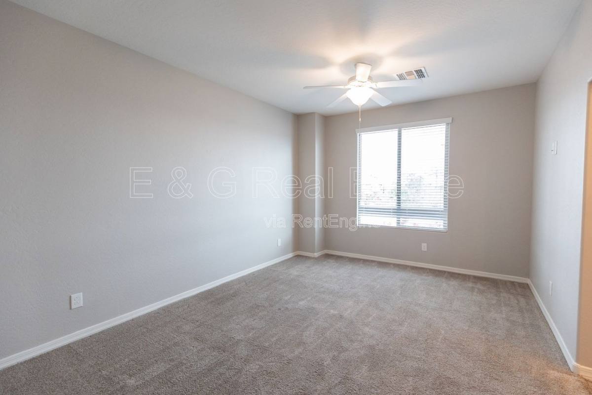 Apartment for rent at 2950 N 38th St #13, Phoenix, AZ 85018