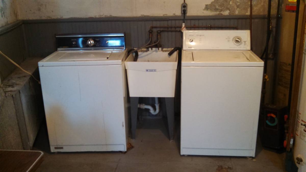 Apartment for rent at 2401 Fairview Ave #2, Cincinnati, OH 45219
