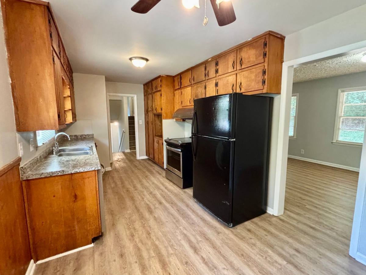 House for rent at 2612 Dawn Dr, Decatur, GA 30032
