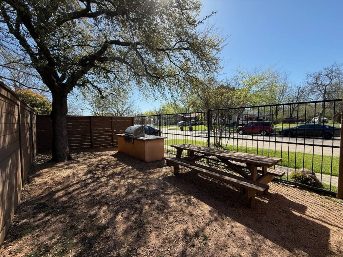 Apartment for rent at 5928 Fletcher Ave, Fort Worth, TX 76107