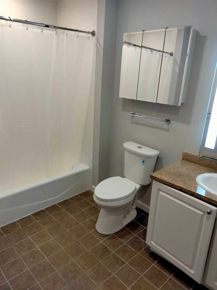 Apartment for rent at 38 Imlay St #C, Hartford, CT 06105