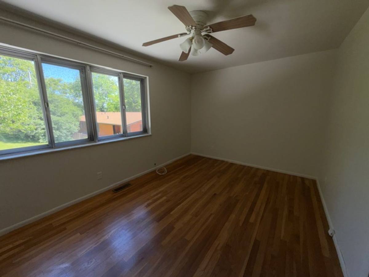 House for rent at 153 Willis Ave, Saint Louis, MO 63119