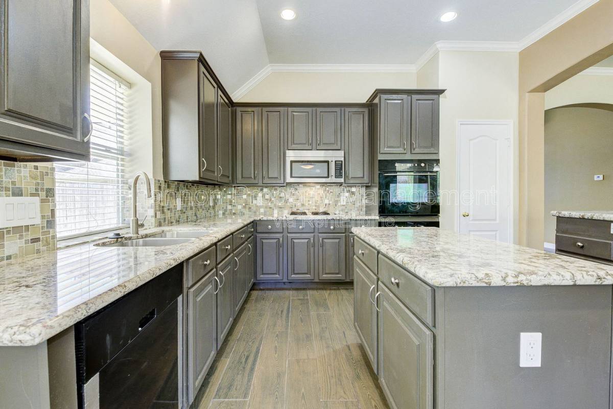 House for rent at 14407 Jessica Falls Circle, Houston, TX 77044