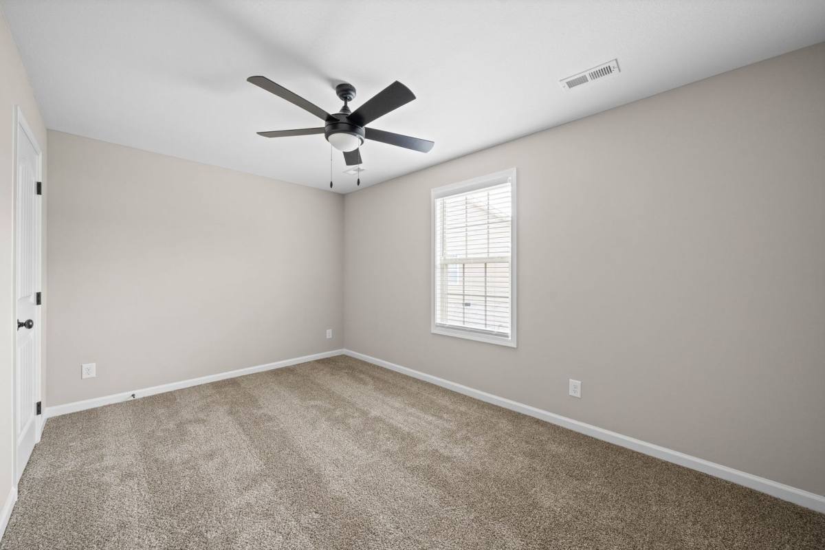 Apartment for rent at 1535 Tylertown Rd, Clarksville, TN 37040