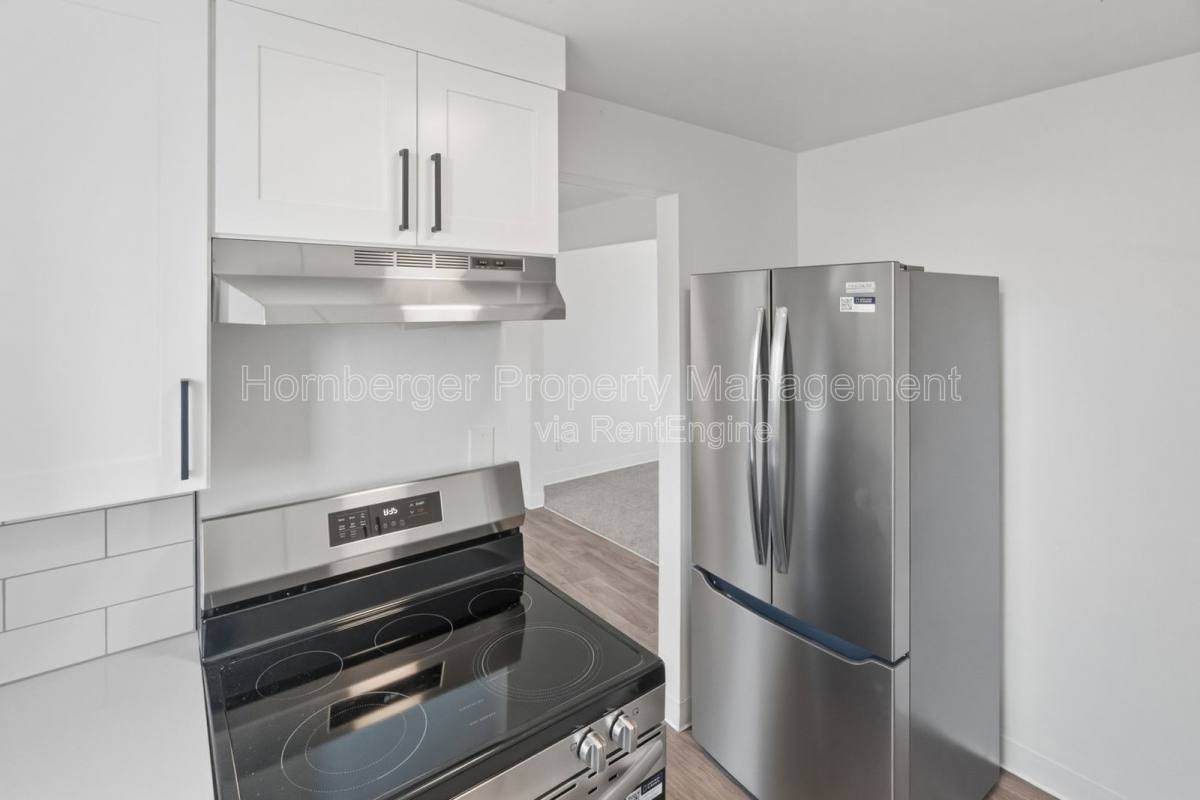 Apartment for rent at 2011 E Desmet Ave, Spokane, WA 99202