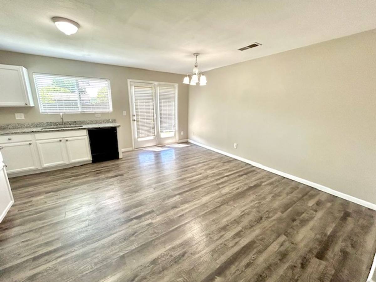 House for rent at 228 Dormont Dr NE, Huntsville, AL 35810