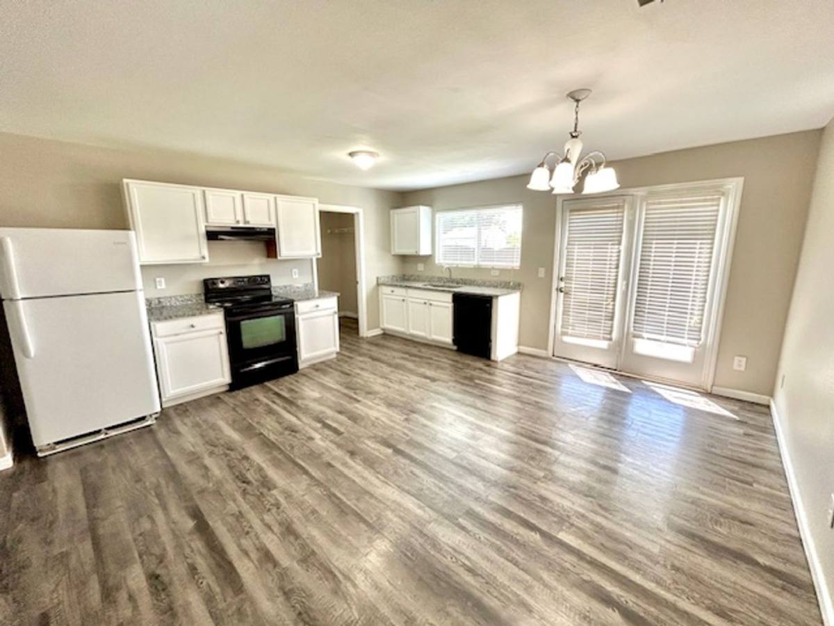 House for rent at 228 Dormont Dr NE, Huntsville, AL 35810