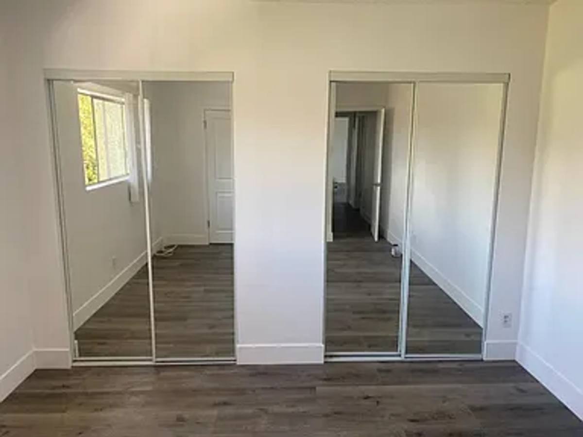 Apartment for rent at 6922 Hazeltine Ave, Van Nuys, CA 91405