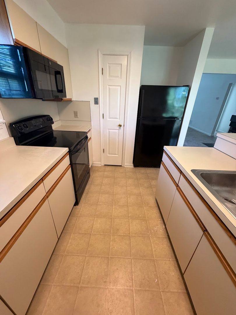 Condo for rent at 812 Christopher Dr, Reading, PA 19601