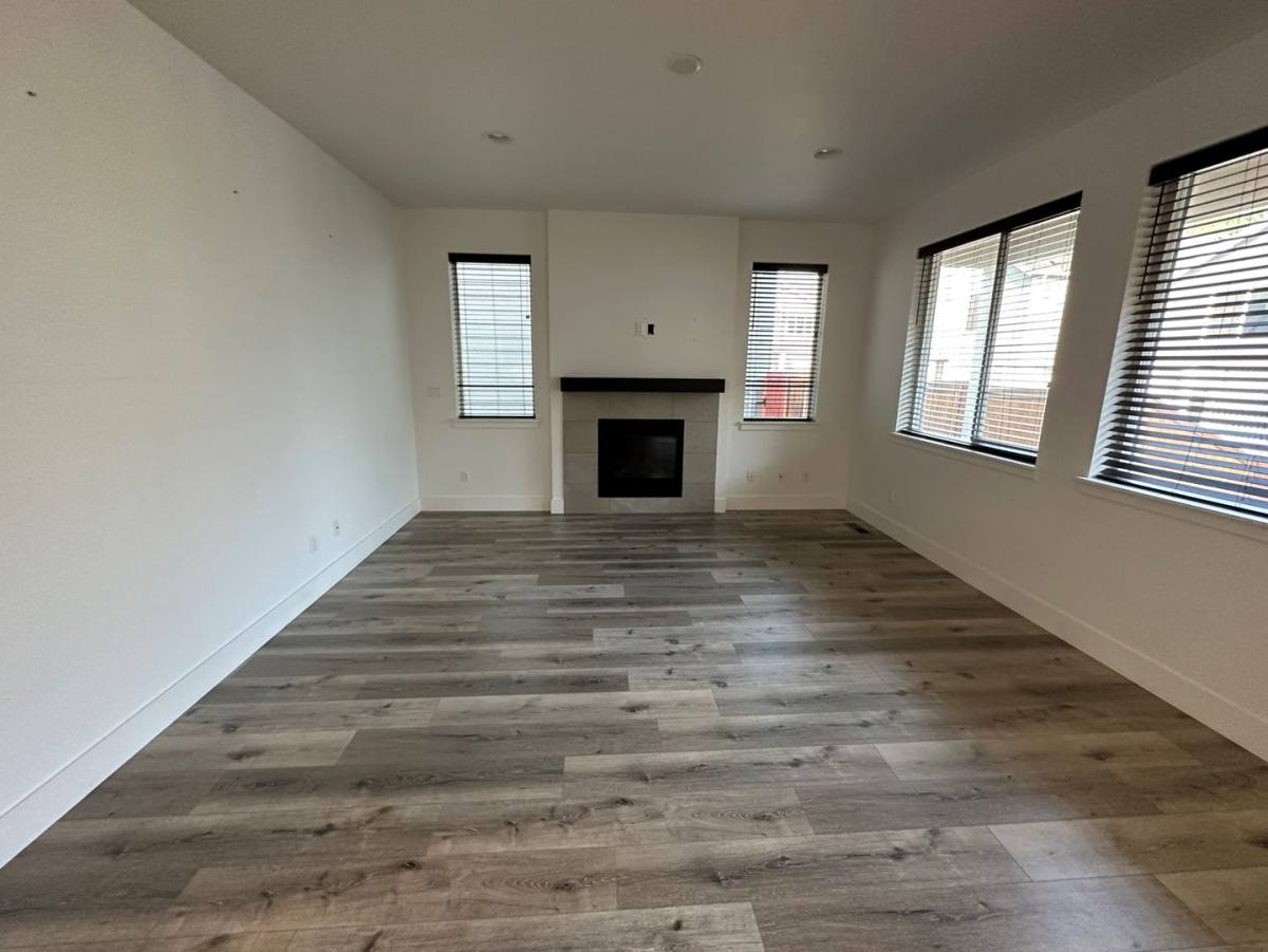 House for rent at 968 SW 213th Ave, Beaverton, OR 97003