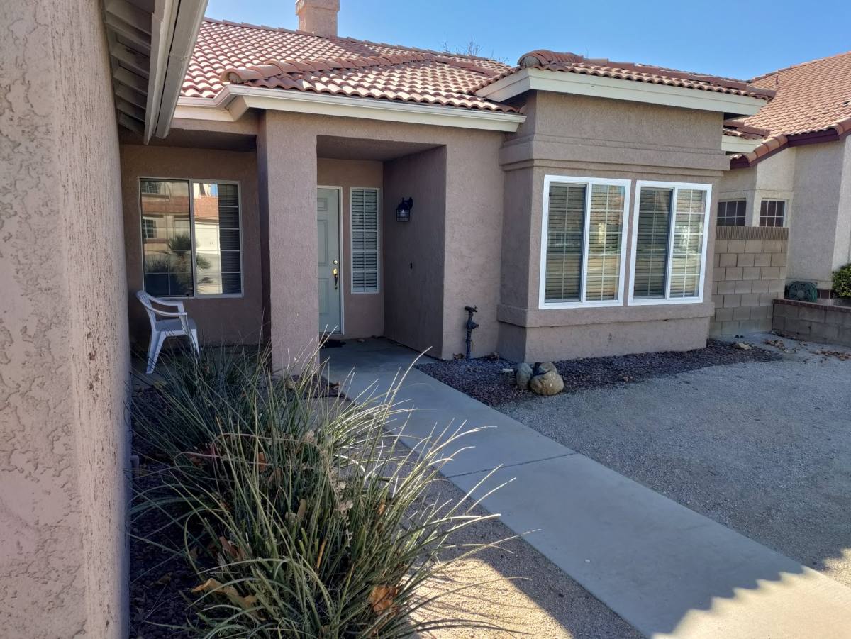 House for rent at 2614 Sycamore Lane, Palmdale, CA 93551
