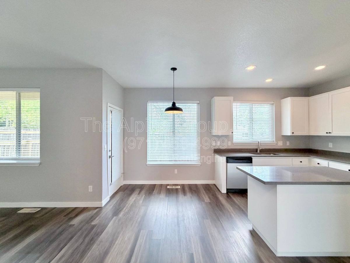 House for rent at 5847 SW Coventry Place, Beaverton, OR 97007