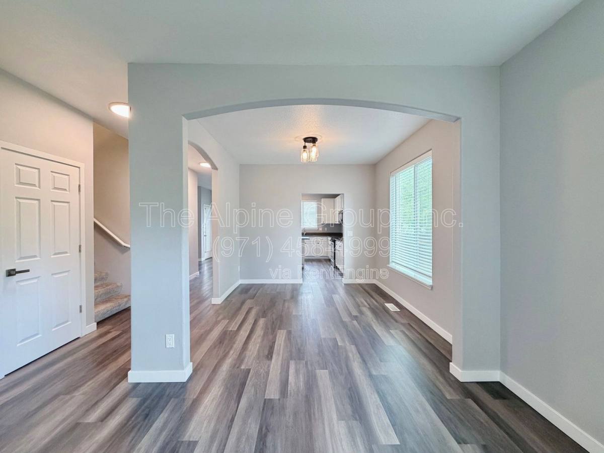 House for rent at 5847 SW Coventry Place, Beaverton, OR 97007