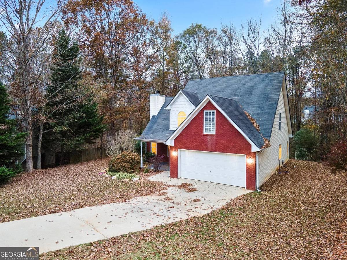 House for rent at 160 Windward Dr, Covington, GA 30016