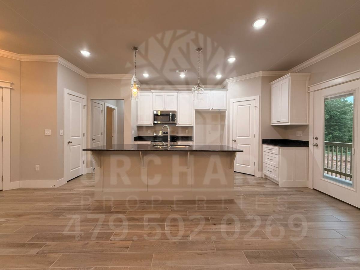 House for rent at 8 Ruthwell Dr, Bella Vista, AR 72715