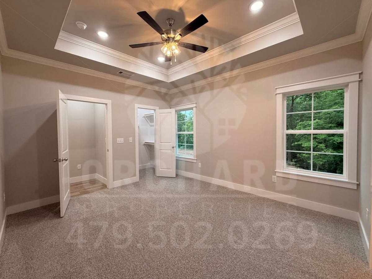 House for rent at 8 Ruthwell Dr, Bella Vista, AR 72715