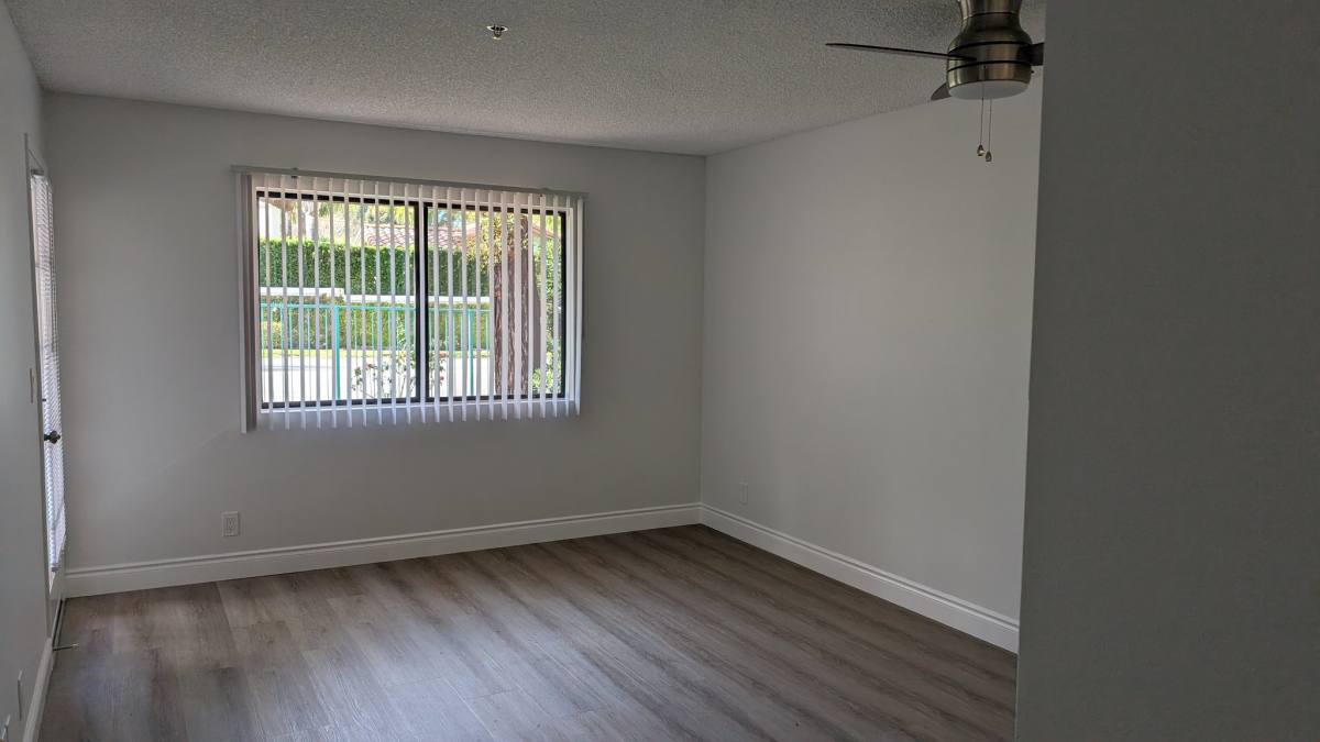 Apartment for rent at 22816 Market St #101 &124, Newhall, CA 91321