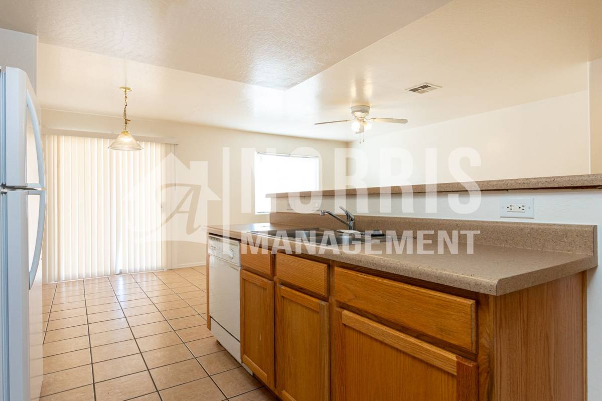 Apartment for rent at 13971 S Rosemont Rd, Arizona City, AZ 85123