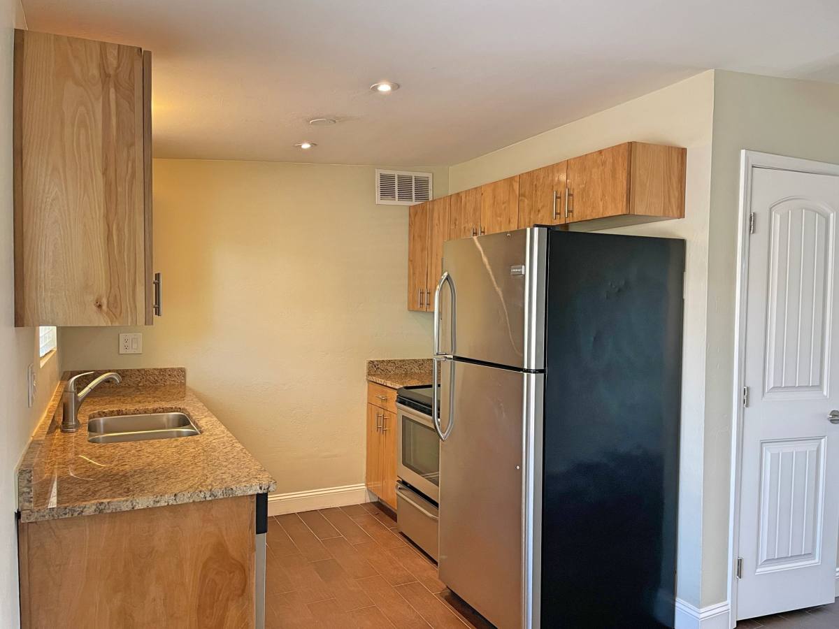 Apartment for rent at 1002 E Lester St #4, Tucson, AZ 85719