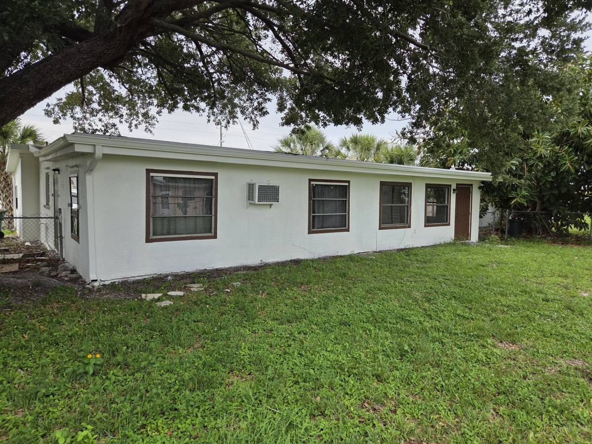 House for rent at 22137 Midway Blvd, Port Charlotte, FL 33952