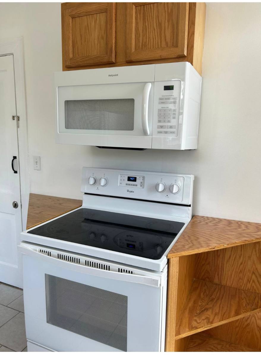 Apartment for rent at 768 Acosta St, Jacksonville, FL 32204