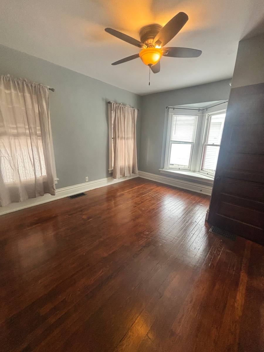 Apartment for rent at 609 E Stockbridge Ave #1, Kalamazoo, MI 49001