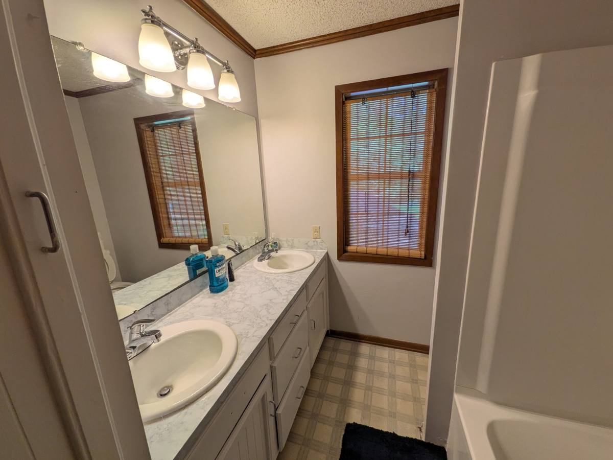 House for rent at 7760 Westlake Rd, Sterlington, LA 71280