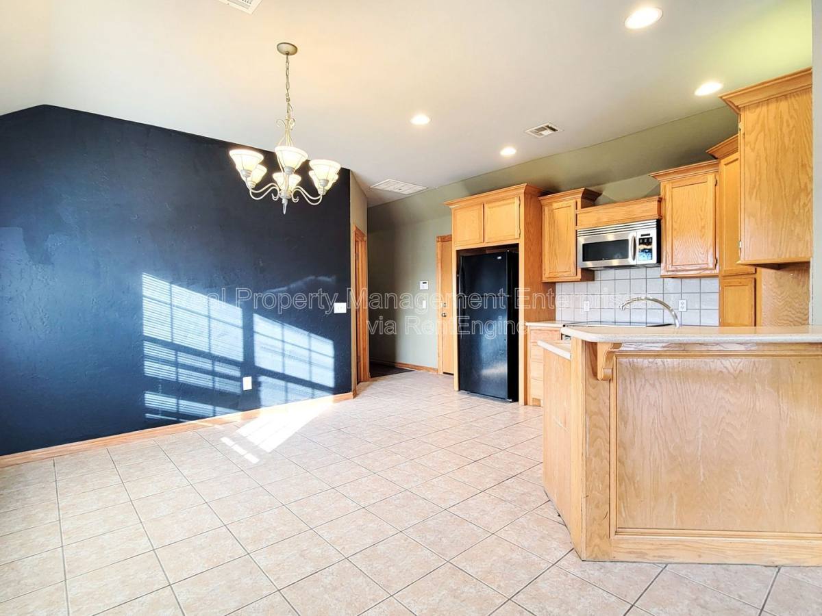 Apartment for rent at 4701 Castle Bay Cove, Oklahoma City, OK 73115