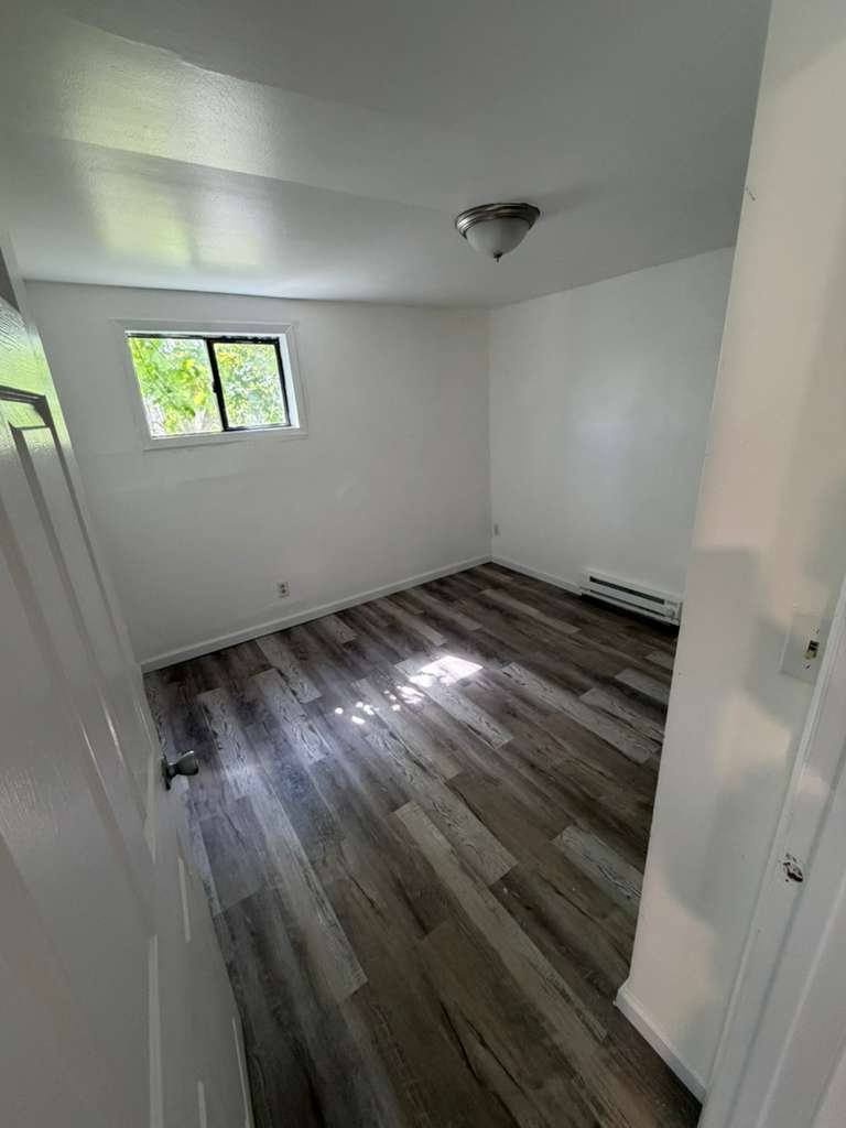 Apartment for rent at 208 Utica St #3, Fulton, NY 13069