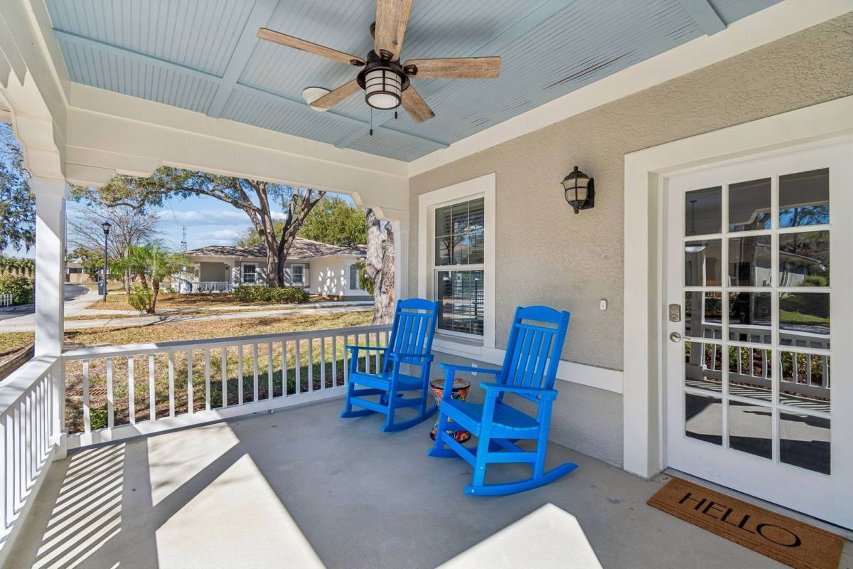 Apartment for rent at 12715 Taylor Nicolas Dr, Tampa, FL 33629