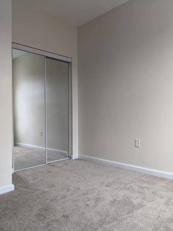 Apartment for rent at 43 Lenox St #4, Hartford, CT 06112