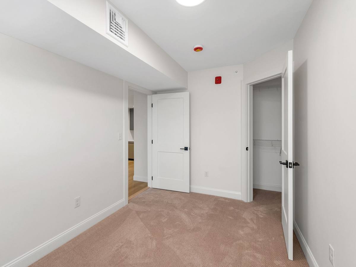Apartment for rent at 177 N Main St #LL02, Concord, NH 03301