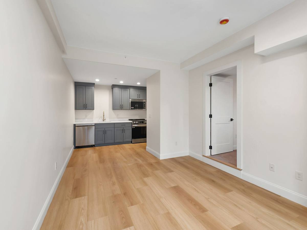 Apartment for rent at 177 N Main St #LL02, Concord, NH 03301