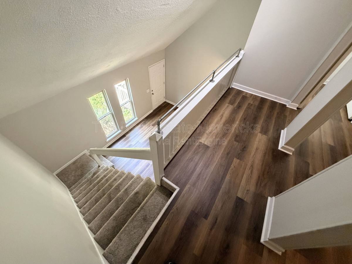 Apartment for rent at 4602 Delashmitt Rd #B, Hixson, TN 37343