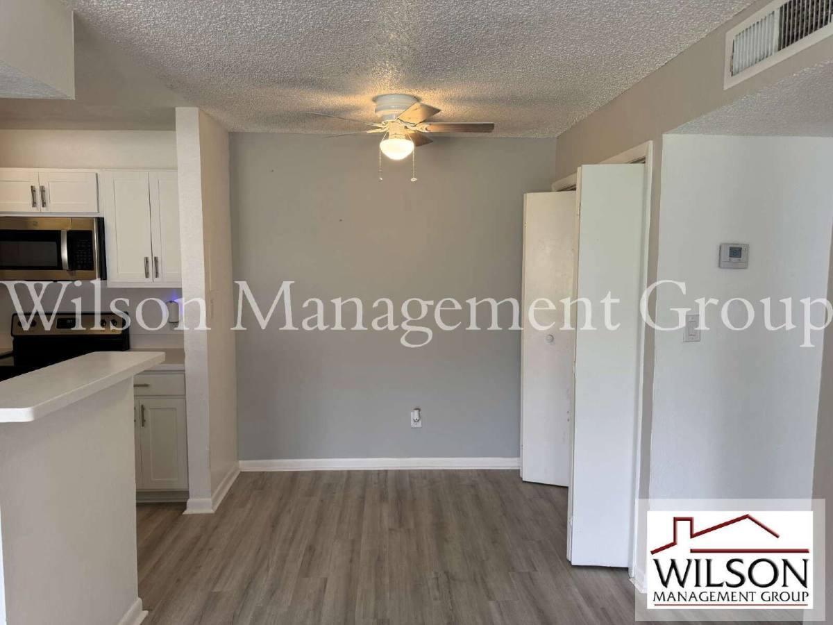 Condo for rent at 5540 Devonbriar Way #H104, Orlando, FL 32822
