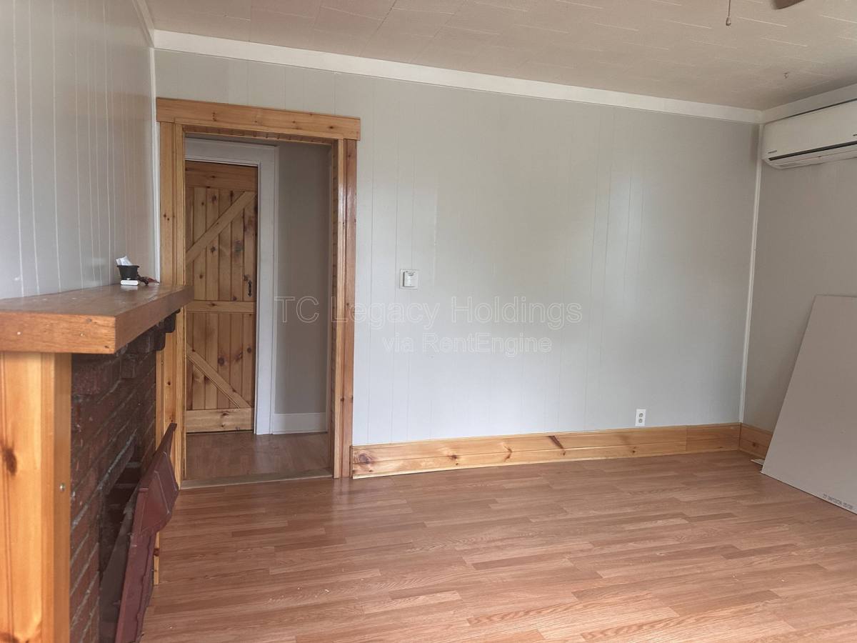 Apartment for rent at 614 Hart St #614, Clarksburg, WV 26301