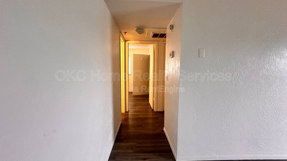 Apartment for rent at 714 NE 27th St Liberty Station #4, Oklahoma City, OK 73105