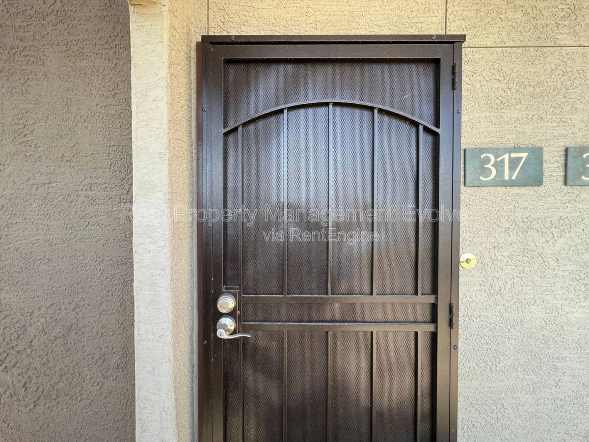 Apartment for rent at 425 W Rio Salado Parkway #317, Tempe, AZ 85281
