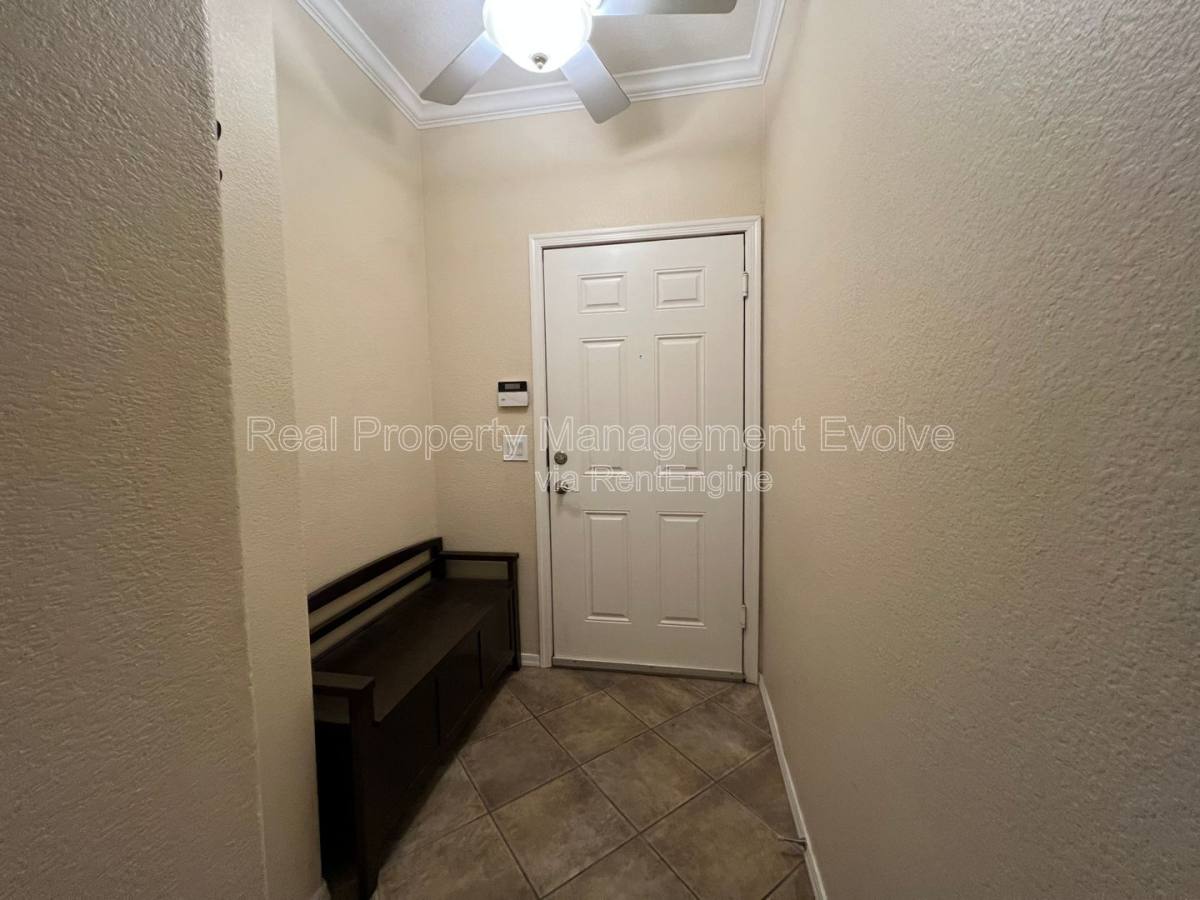 Apartment for rent at 425 W Rio Salado Parkway #317, Tempe, AZ 85281