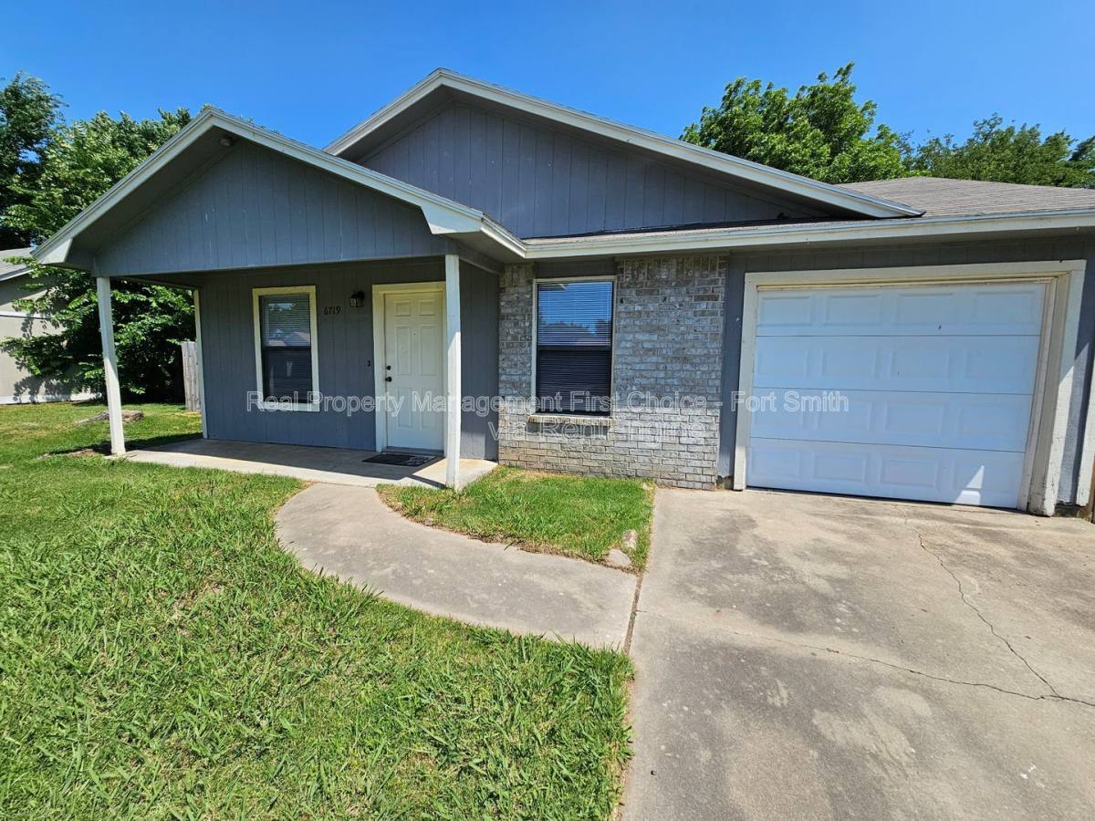 House for rent at 6719 Independence St, Fort Smith, AR 72903