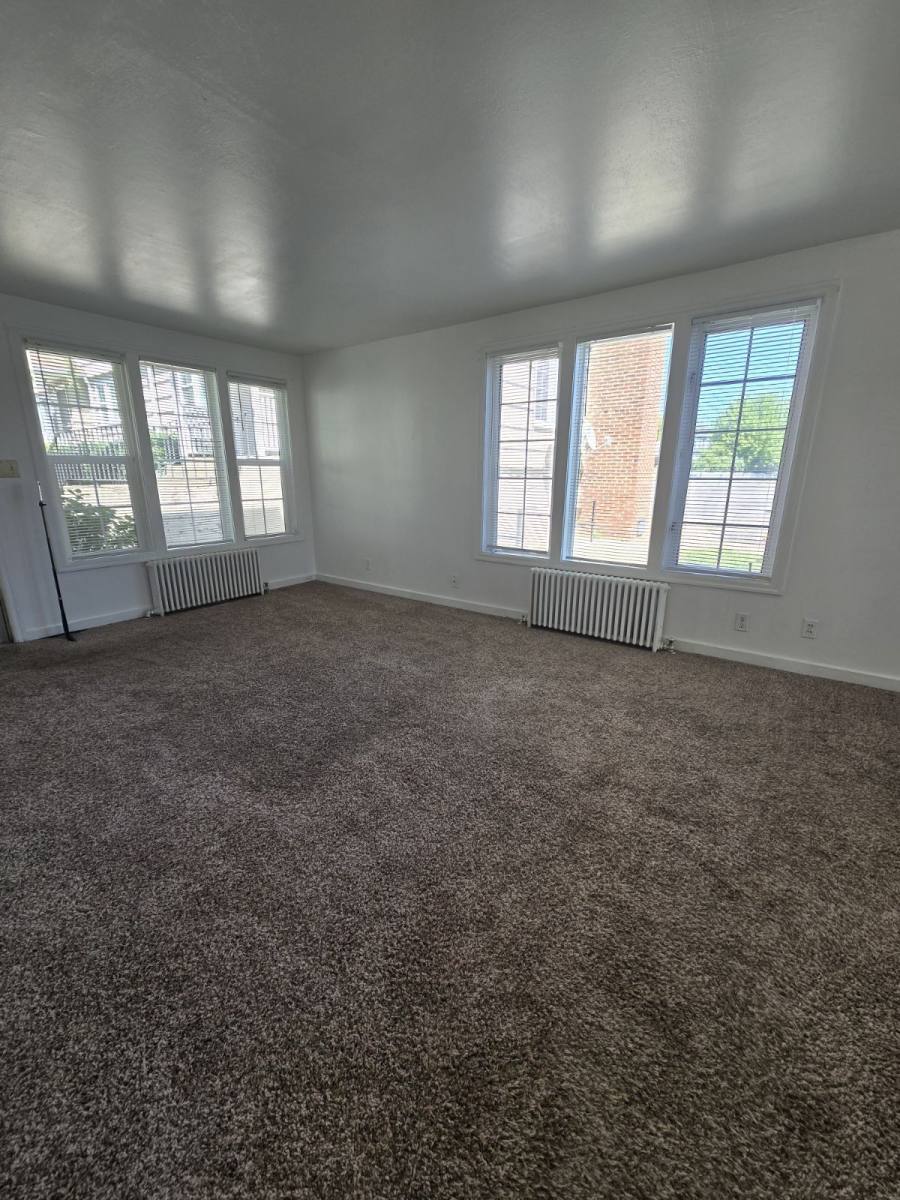Apartment for rent at 449 NE Winchester St, Roseburg, OR 97470