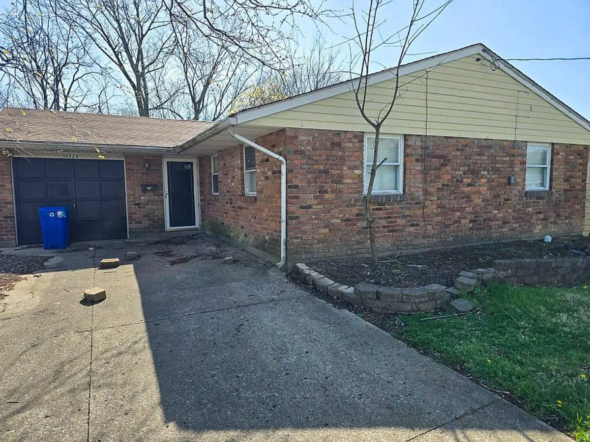 House for rent at 10220 September Dr, Cincinnati, OH 45251