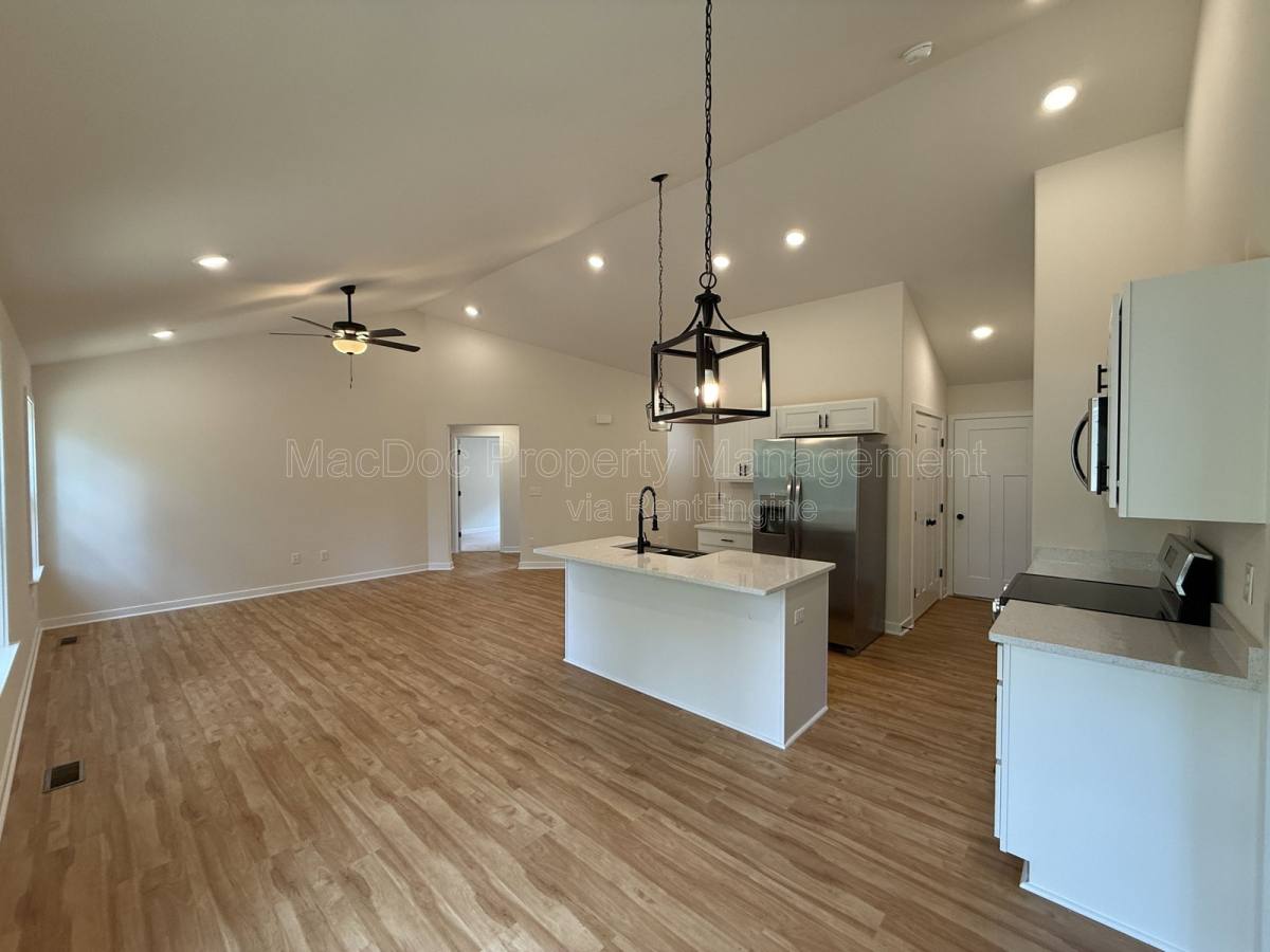 House for rent at 47 Birch Lane, Colonial Beach, VA 22443