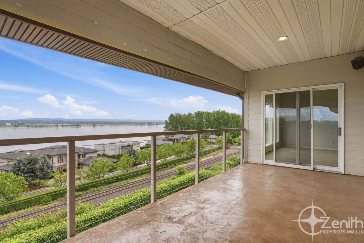 Condo for rent at 6903 SE Riverside Dr #3, Vancouver, WA 98664