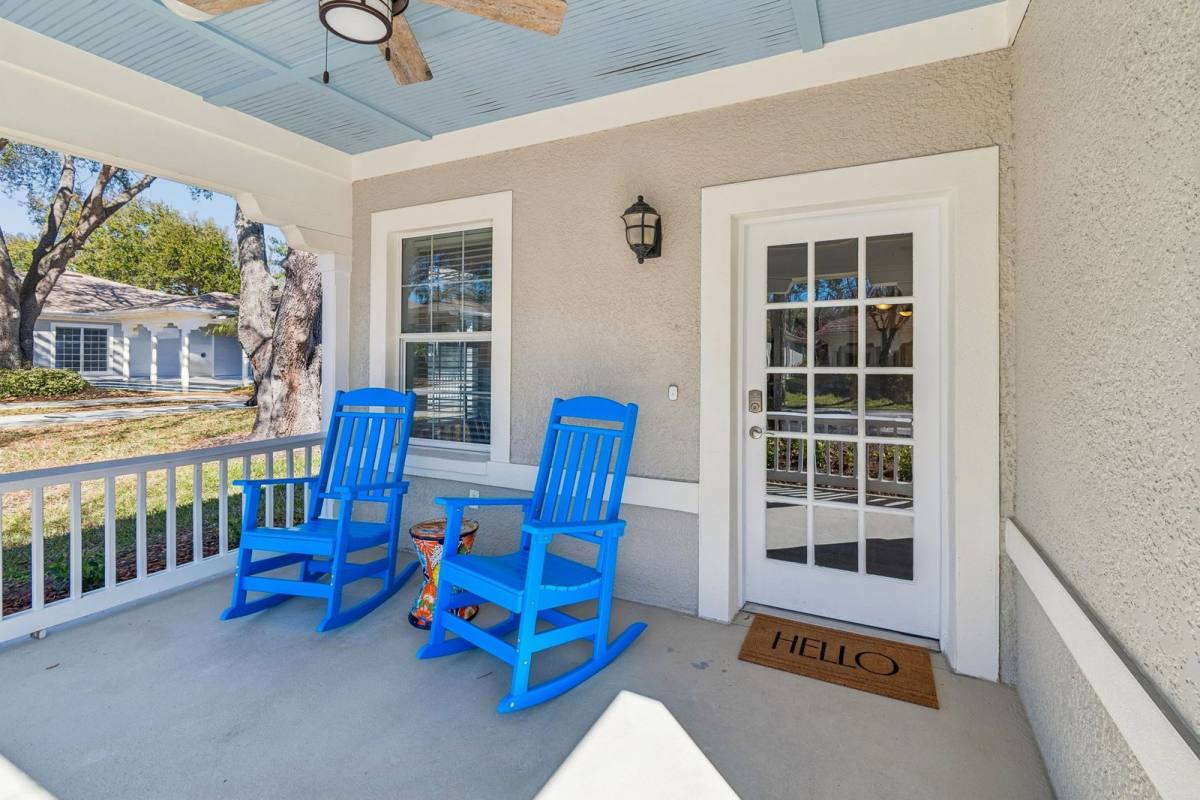Apartment for rent at 2011 Villa Sites Dr, Tampa, FL 33612