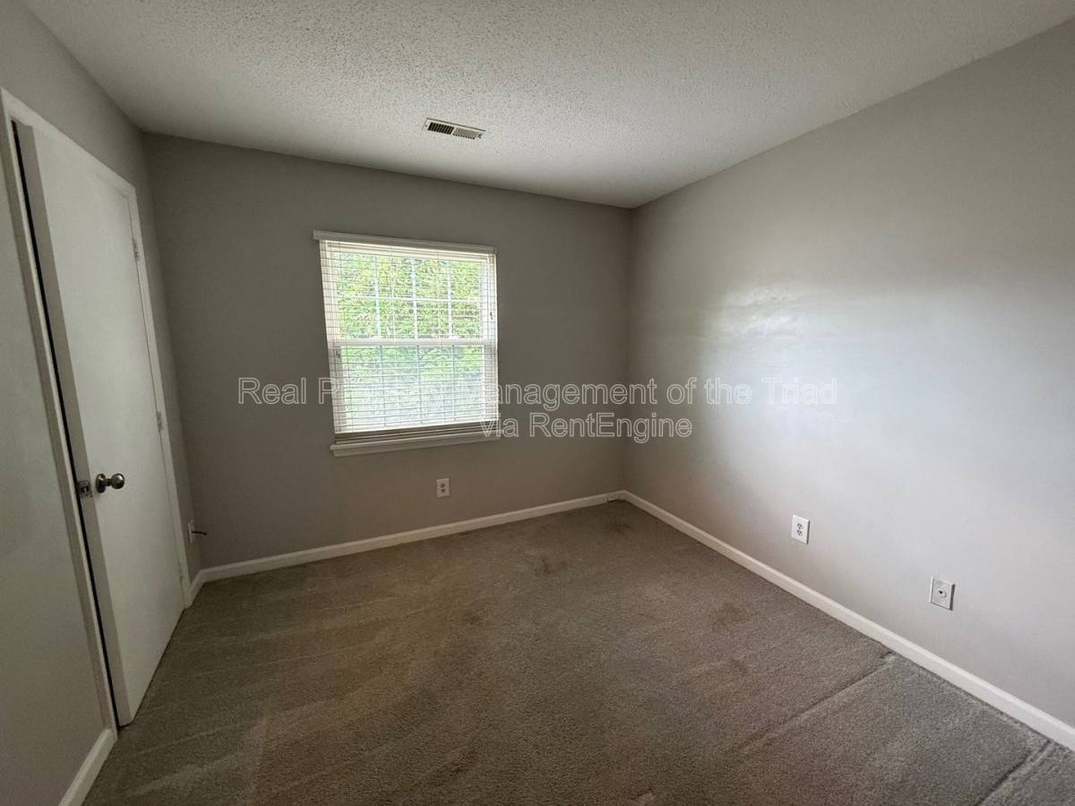 Condo for rent at 5661 Hornaday Rd #G, Greensboro, NC 27409