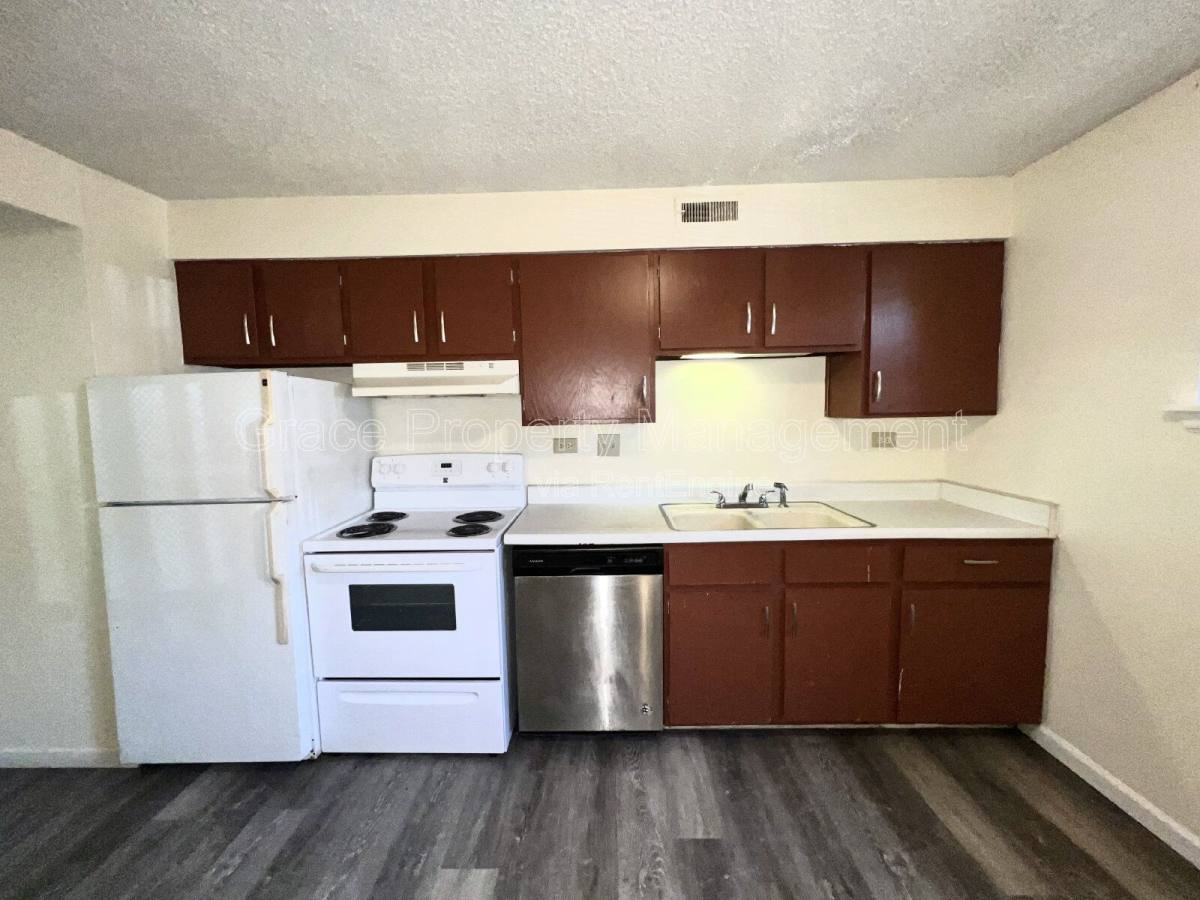 Condo for rent at 9370 E Girard Ave #8, Denver, CO 80231